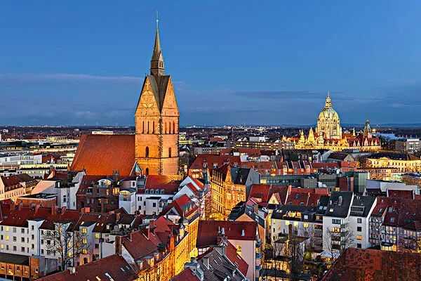 Why Germans Rarely Sing Their National Anthem in Its Entirety